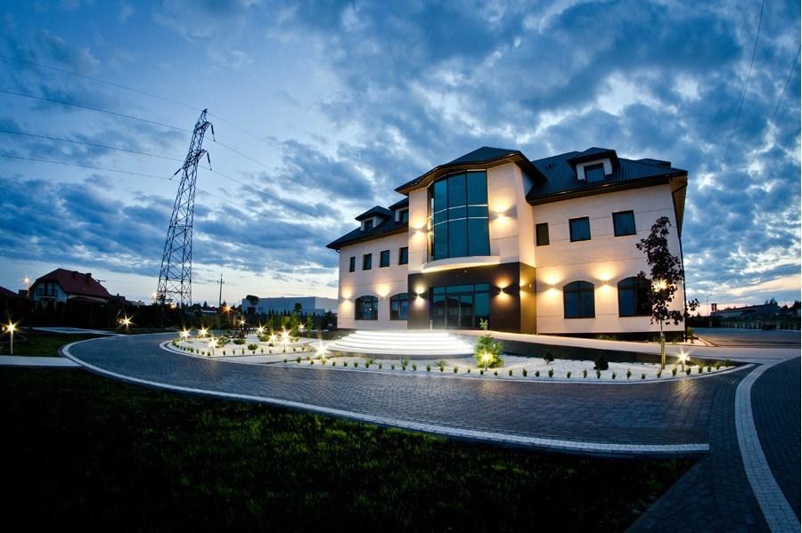 Hotel Podkowa Плоцк Экстерьер фото